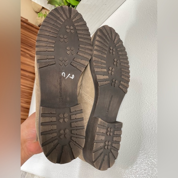 Naturalizer boots size 9 - Picture 3 of 5